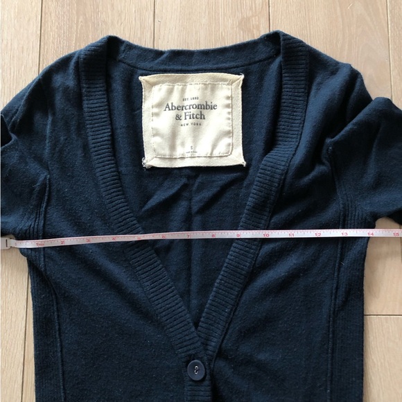 Abercrombie & Fitch Y2K Logo Pocket Light Cardigan in Navy Size S - Picture 6 of 11